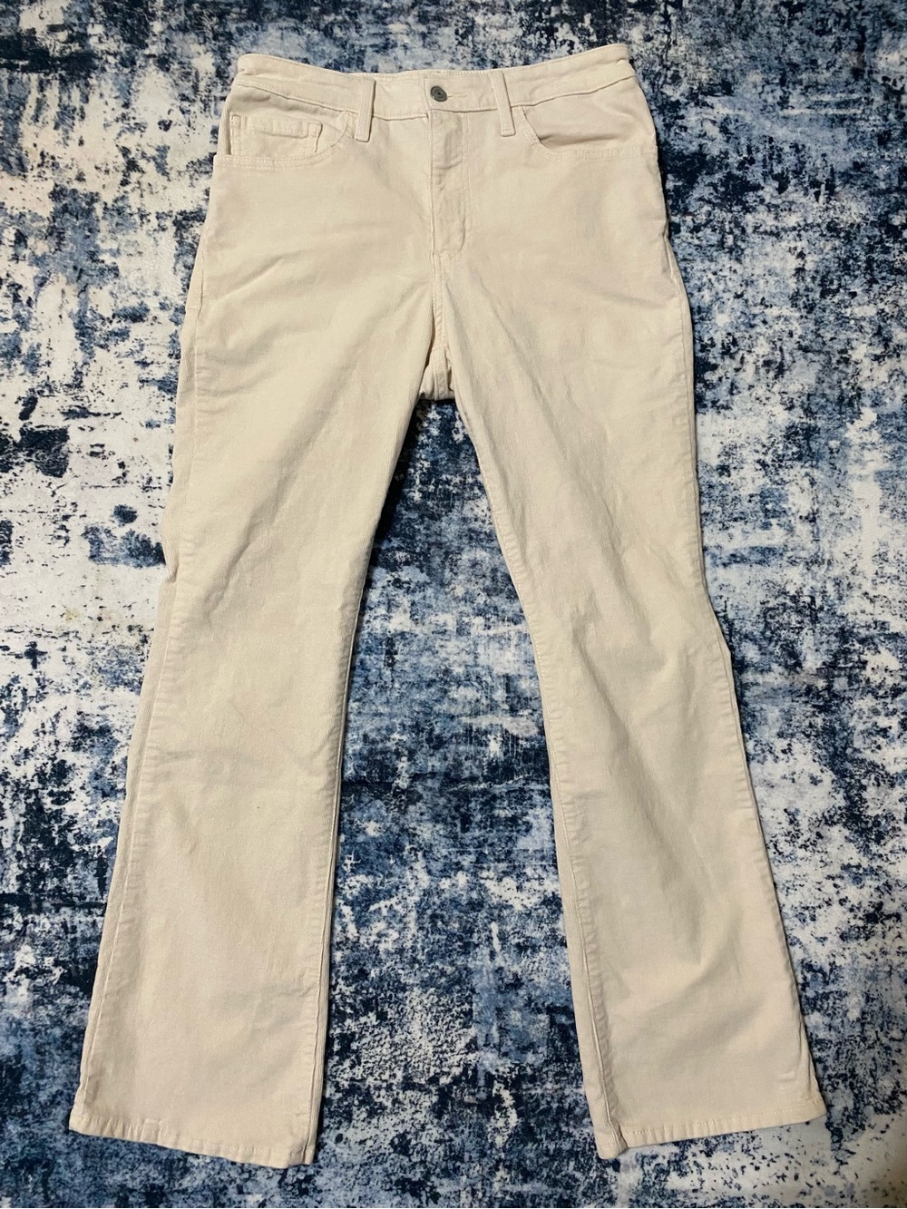 Levi’s 725 High Rise Bootcut Corduroy Pants Women’s Size 30